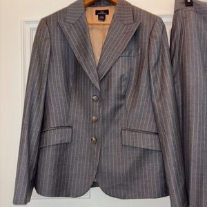 Brooks Brothers Women’s Oyster Grey Jacket & Wide Leg 100% Wool Suit Set Sz 6/8